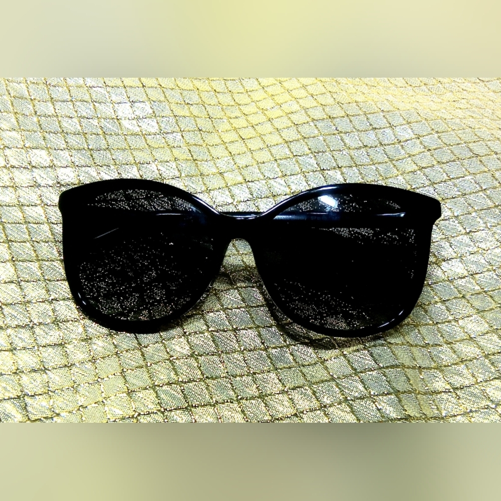 WOMAN'S COACH SUNGLASSES HC 8271U POLARIZED
